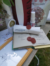 Lade das Bild in den Galerie-Viewer, Hey Mama Einhorn Grande Dame