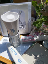 Lade das Bild in den Galerie-Viewer, Hey Mama Einhorn pregnant